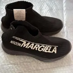 早い者勝ち Maison Margiela ソックススニーカー ブラックのサムネイル