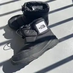 THE NORTH FACE ヌプシブーティ 22cm