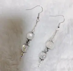 ピアス　パールとクリスタル　推し活　推し色