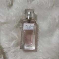 Miss Dior ローズ&ローズ　ヘアミスト