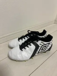Umbro アンブロ ジオメトラ プロ - メルカリ