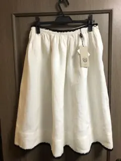 【新品タグ付き】MaxMara リネンスカート　40のサムネイル