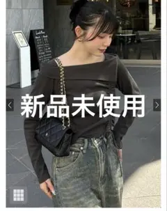 【新品未使用品】オフショルドロストテレコトップス[tu1412]
