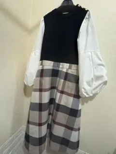 ブルーレーベルクレストブリッジ　ツイードニットドッキングドレス　ベージュ　36