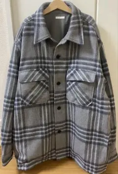 GU 裏地付グレー系チェック ジャケット　Lサイズ