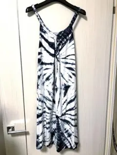 キャミワンピース ネイビーとホワイトタイダイ 藍染め風 絞染め風