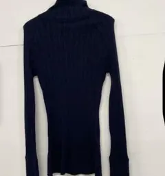 新品Mal.ふんわりコットンランダムリブタートルニット　ネイビー