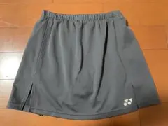 YONEX テニススコート Mサイズ　黒　グレー