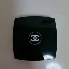 CHANEL Essentielle 180 Rose Pétale