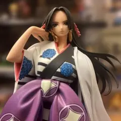 ワンピース ボア・ハンコック フィギュア