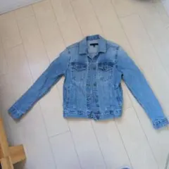 UNIQLO デニムジャケット ライトブルー