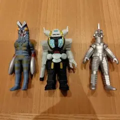 ウルトラ怪獣 ソフビ ウインダム、バルタン星人、キングジョーストレイジカスタム