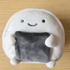 GU　なんでもいきもの　のりおにぎり　ポーチ