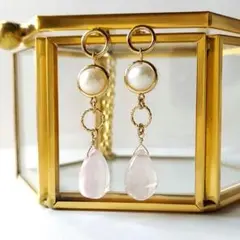 14kgf✧︎ぷっくり うるつやローズクォーツと淡水パールのピアス✧︎