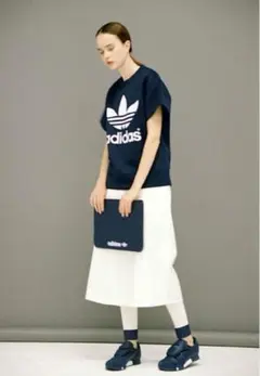 【新品未使用】HYKE × adidas アシンメトリー プリーツ ワンピース 2025年最新】hyke adidas ワンピースの人気アイテム - メルカリ