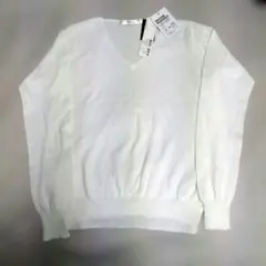 AZUL basic Vネック長袖ニット ホワイト Sサイズ