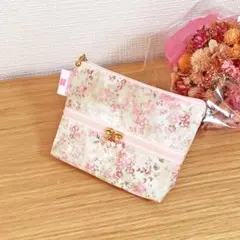 リバティ　ラミネート　ウェットティッシュポーチ　アンブリア　ピンク＆オフホワイト