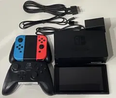 Nintendo Switch 本体 + Joy-Con + ドック