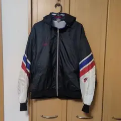 Item thumbnail for item 050ef320-6f5c-4525-8995-16d0b8a56e48