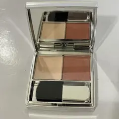 RMK ザ　ベージュライブラリーブラッシュデュオ【01 ノベルティ】