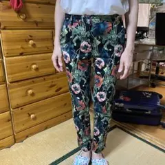 値下げ/花柄スキニーパンツ 黒　H&M