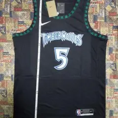 Item thumbnail for item d2298b59-726c-4160-b0e9-38c5562fa74e