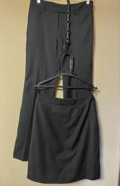 【2点セット】黒スーツパンツとスカート