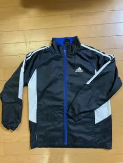 adidas ウィンドブレーカー
