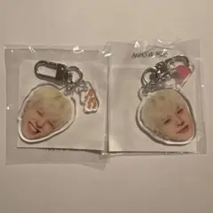 treasure 顔アクキー 喜怒哀楽 ジョンファン