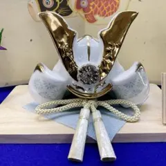 新品未使用【染絵出世兜 白藍】パステル調兜 端午の節句 こどもの日 鎧兜 甲冑