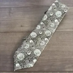 Item thumbnail for item a9721b21-4063-4b2c-a805-afbd7a186779