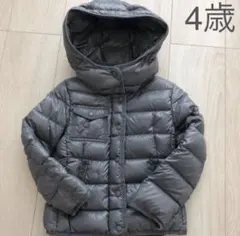 Moncler グレー ダウンジャケット 4歳