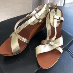 値下げ　　23区　ゴールド　ウェッジソールサンダル　23.5㎝