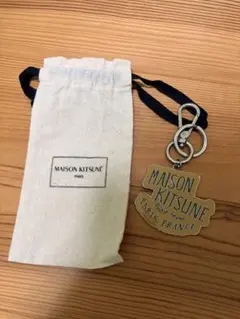 メゾンキツネ Maison kitsune キーリング