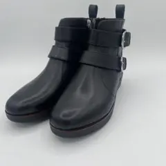 【未使用】フィットフロップ【23.3cm】アンクルブーツ　ベルト　ブラック
