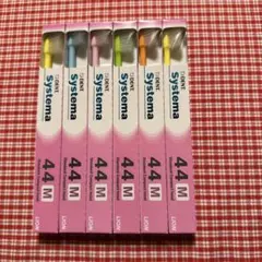 Item thumbnail for item 4cd8c988-b886-4ef1-9513-91e24b91cf60