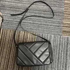 H&M ブラックレザーショルダーバッグ キルティングデザイン