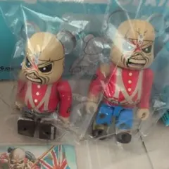 【内袋未開封】 シリーズ51 ベアブリック IRON MAIDEN 2体セット②