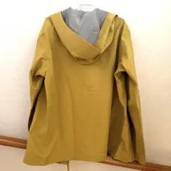 ユニクロUNIQLOブロックテックパーカー　150cm