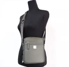 レア品 MCM オリーブグリーン ショルダーバッグ 早い者勝ちのサムネイル