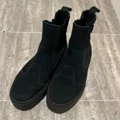 プーマ　チェルシーブーツ　スウェード　ブーツ　ブラックpuma