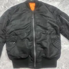 【極美品】アルファ　MA-1 フライトジャケット　中綿　黒　L リバーシブル