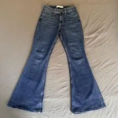 Hollister ジーンズ フレアパンツ 26のサムネイル