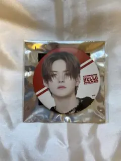 treasure ヨシ 缶バッジ