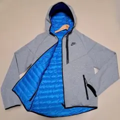 ナイキ テックフリース エアロロフトダウン800フィル リバーシブルパーカー