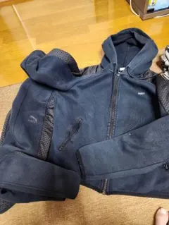 PUMAスウェット上下表記M、感覚Sサイズ