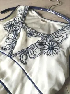 axes　チュニック　ワンピース　刺繍　ホワイト