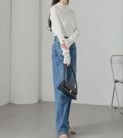 ハイネックニット