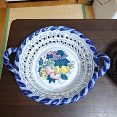 青と白のフルーツモチーフ ボウル