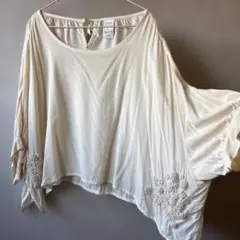 TOTALITE オフホワイト 刺繍装飾 半袖トップスのサムネイル
